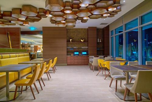 Jw Marriott, Hotel 5*
